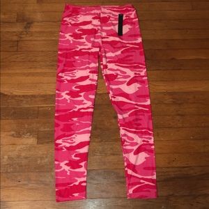 Stretchy hot pink camo pants